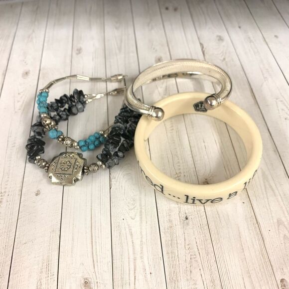 Southwest Style Bracelet Bundle - Picture 1 of 4